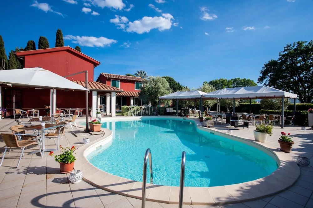 Hotel La Posta Di Torrenova Орбетелло Экстерьер фото