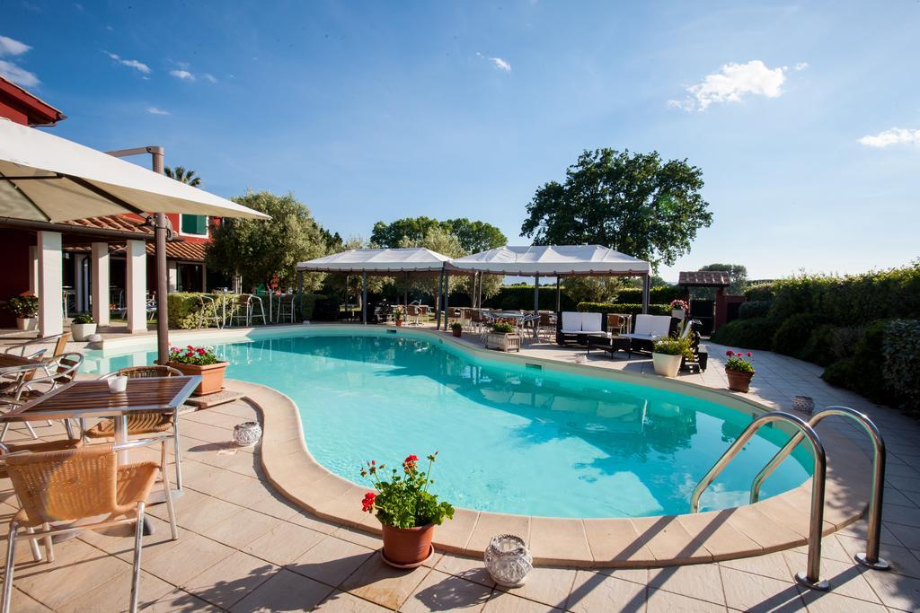 Hotel La Posta Di Torrenova Орбетелло Экстерьер фото